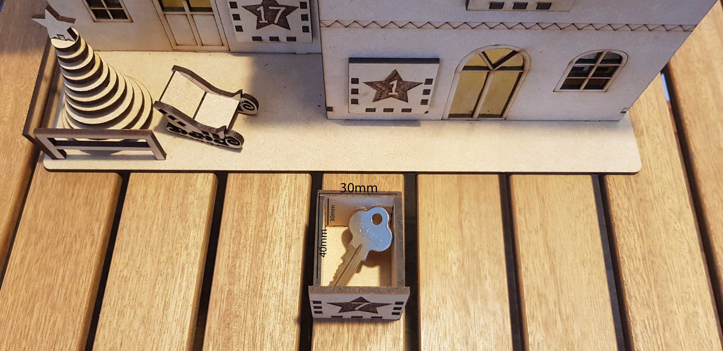 Classic Kiwiana Advent Calander (Natural Wood)